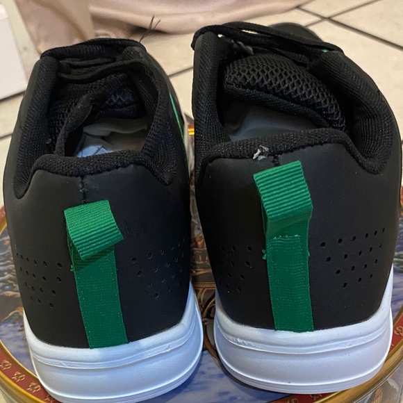 Source Unknown Black and Green Sneakers - Picture 6 of 6